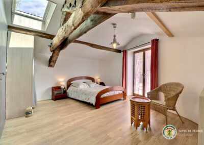 Gîte Un p'tit coin d'Ardèche - grande chambre