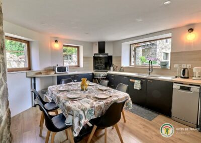 Gîte Un p'tit coin d'Ardèche - cuisine